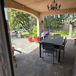 Entire Ground Floor In Beautiful Saint-Raphaël