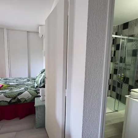 Nyaraló Entire Ground Floor In Beautiful